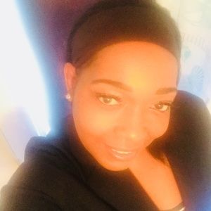 Meet your Posher, Latrice